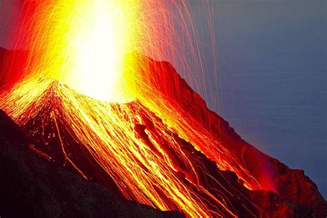erupcion estromboliana